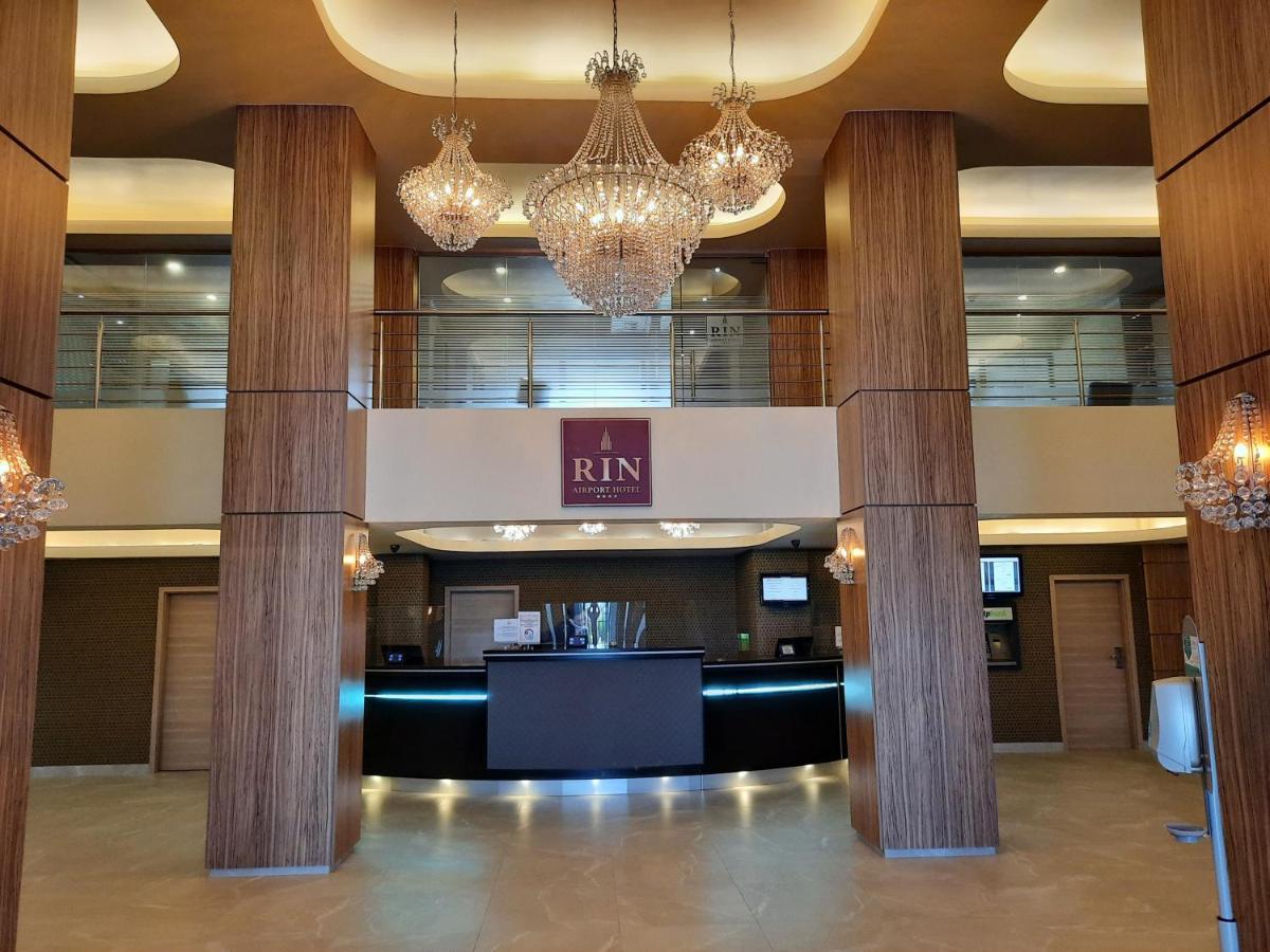 Rin Airport Hotel Otopeni Exterior photo