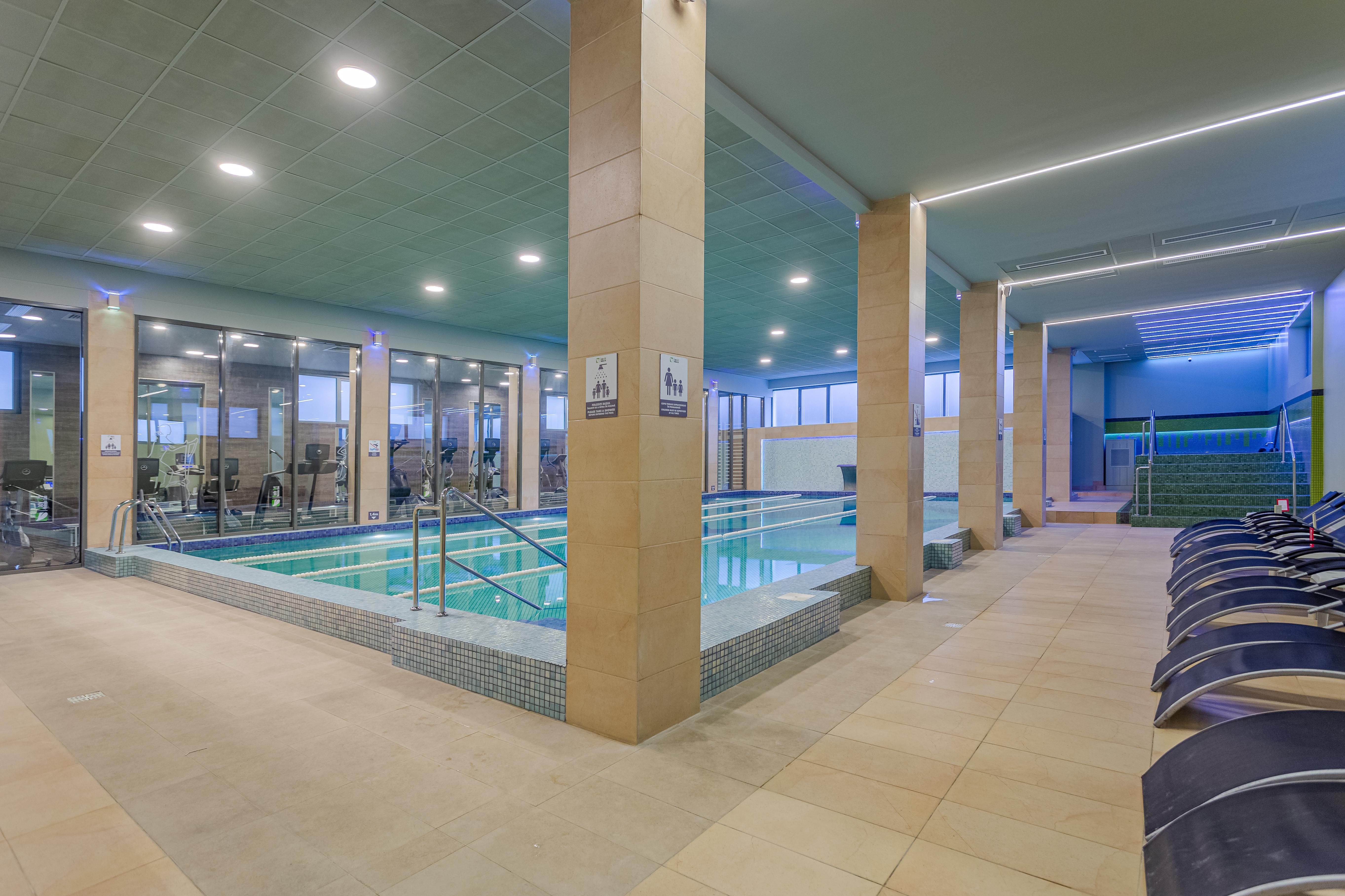 Rin Airport Hotel Otopeni Exterior photo