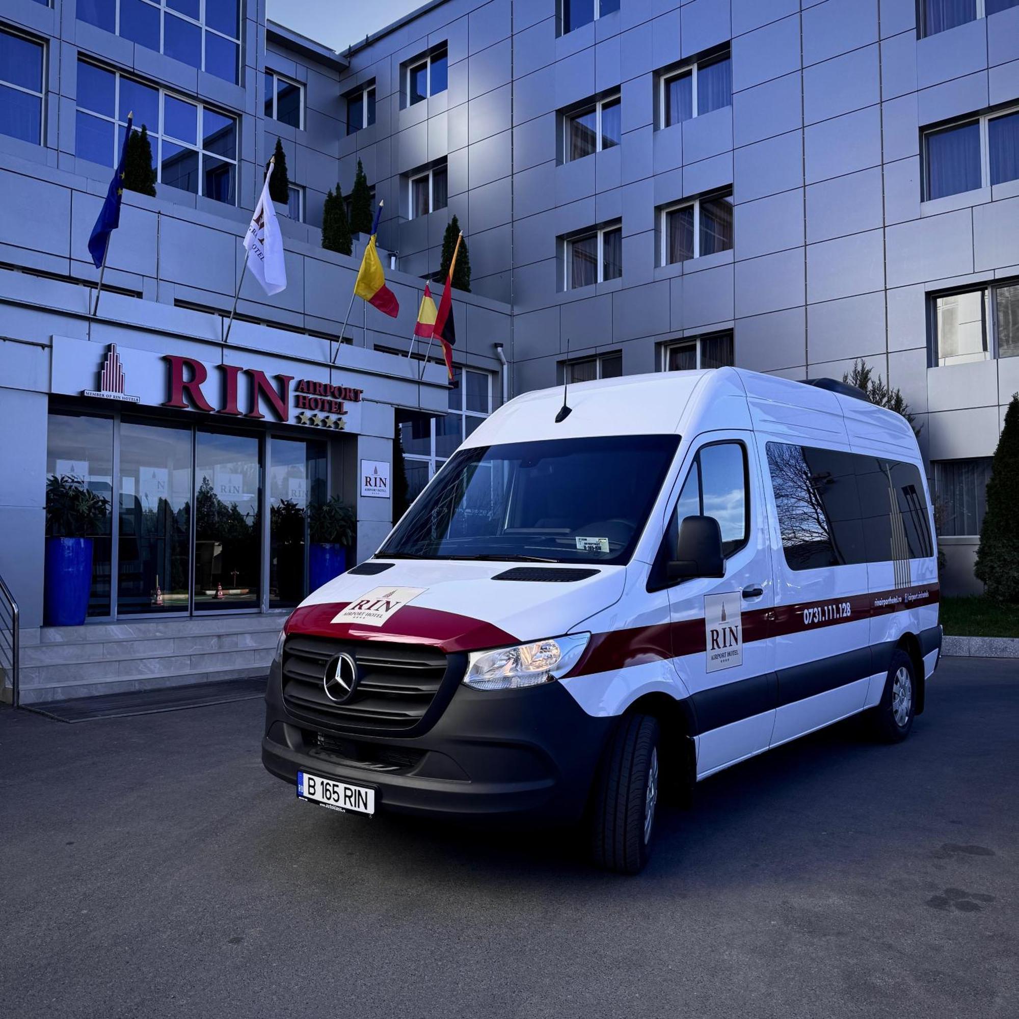 Rin Airport Hotel Otopeni Exterior photo